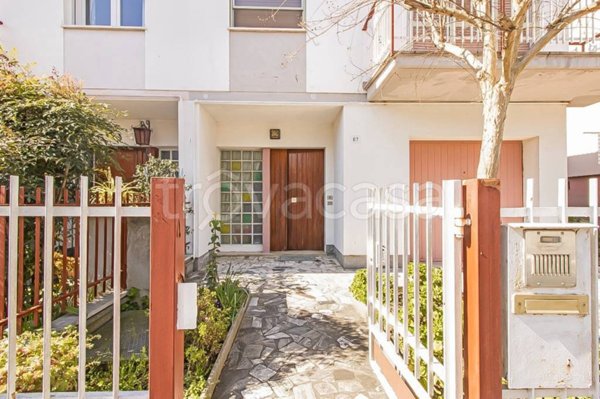 casa indipendente in vendita a Ravenna in zona Centro Storico