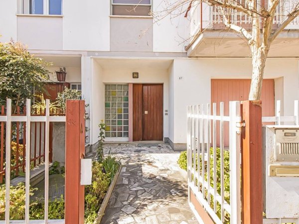 casa indipendente in vendita a Ravenna in zona Centro Storico