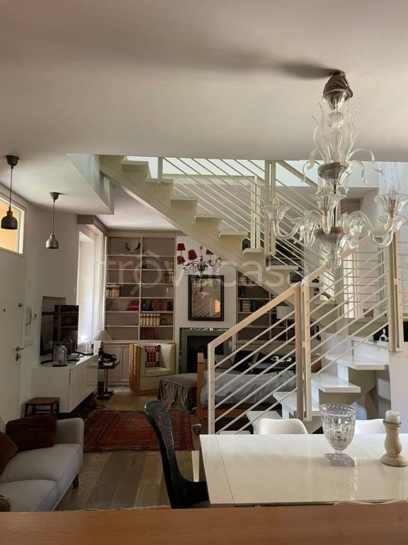 casa indipendente in vendita a Ravenna in zona Centro Storico