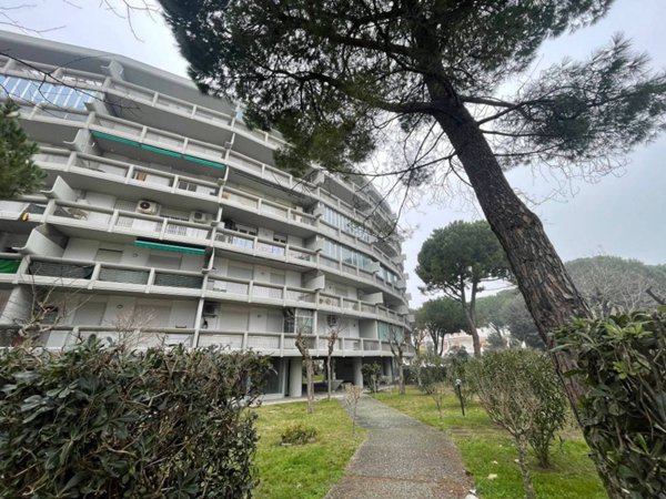 appartamento in vendita a Ravenna in zona Lido Adriano