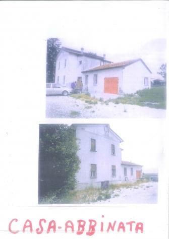 casa indipendente in vendita a Ravenna in zona Mezzano