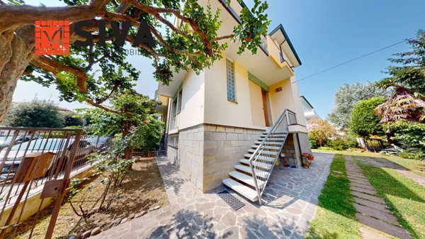 casa indipendente in vendita a Ravenna