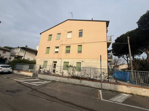 appartamento in vendita a Ravenna in zona Punta Marina Terme
