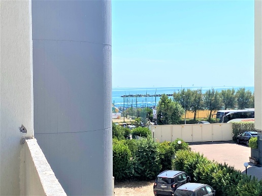 appartamento in vendita a Ravenna in zona Lido Adriano