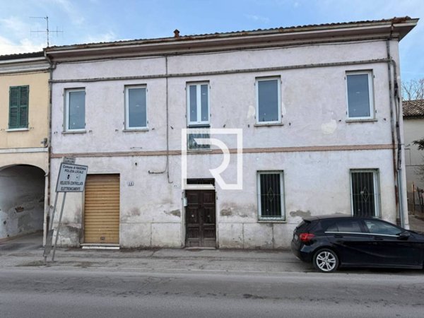 casa indipendente in vendita a Ravenna in zona Coccolia