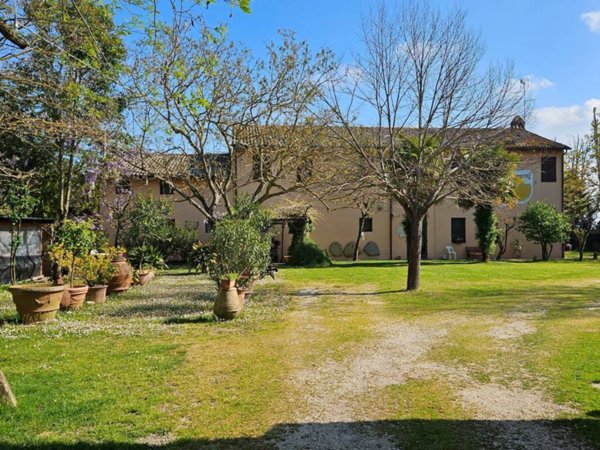casa indipendente in vendita a Ravenna in zona Savarna / Conventello