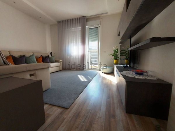 casa indipendente in vendita a Ravenna in zona Centro Storico