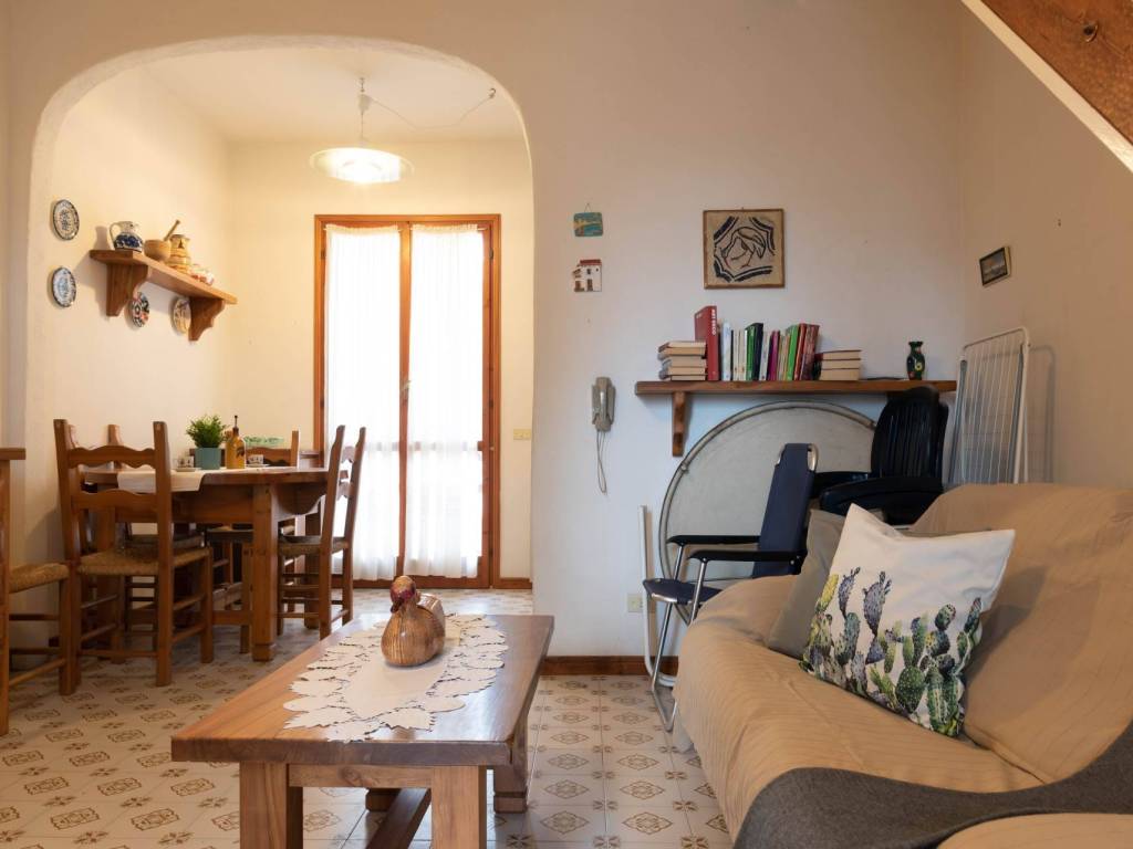 casa indipendente in vendita a Ravenna in zona Lido di Dante