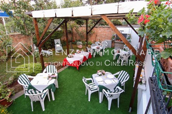 casa indipendente in vendita a Ravenna in zona Centro Storico