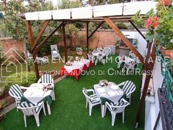 casa indipendente in vendita a Ravenna in zona Centro Storico
