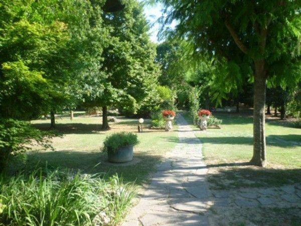 casa indipendente in vendita a Ravenna in zona Centro Storico