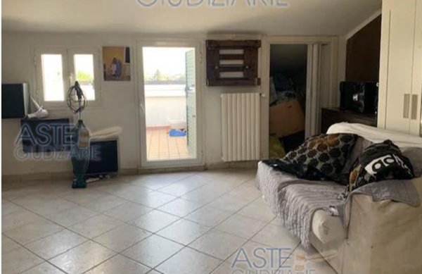 casa indipendente in vendita a Ravenna in zona Sant'Alberto