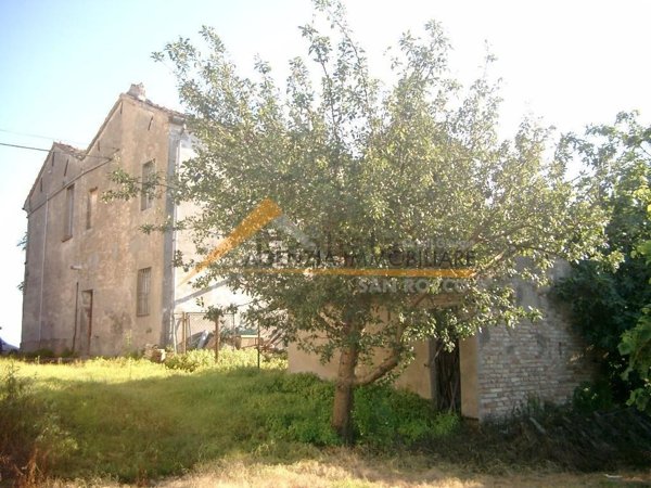 casa indipendente in vendita a Ravenna in zona Sant'Alberto