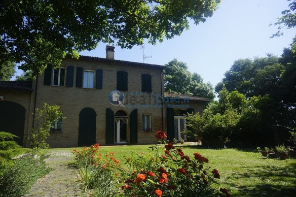 casa indipendente in vendita a Ravenna in zona San Pietro in Vincoli