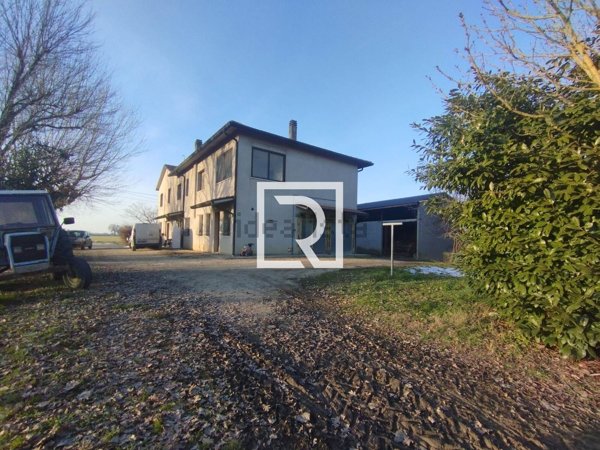 appartamento in vendita a Ravenna in zona Ghibullo