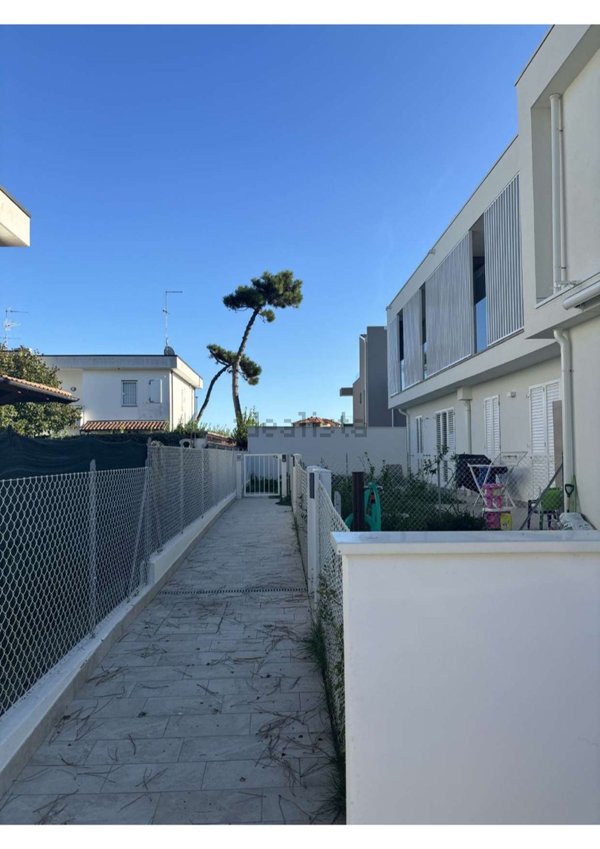 appartamento in vendita a Ravenna in zona Lido di Classe