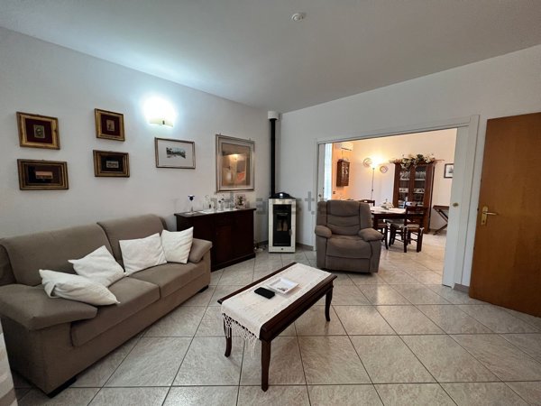 casa indipendente in vendita a Ravenna in zona Mezzano