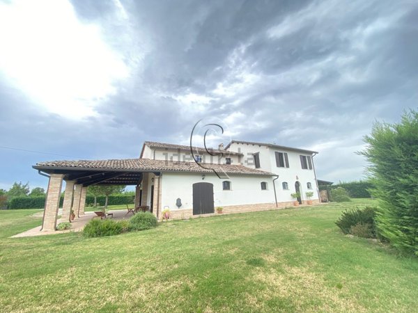 casa indipendente in vendita a Ravenna in zona Santo Stefano