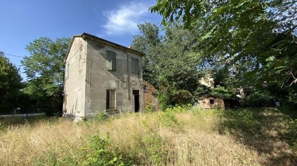 casa indipendente in vendita a Ravenna in zona San Pietro in Campiano