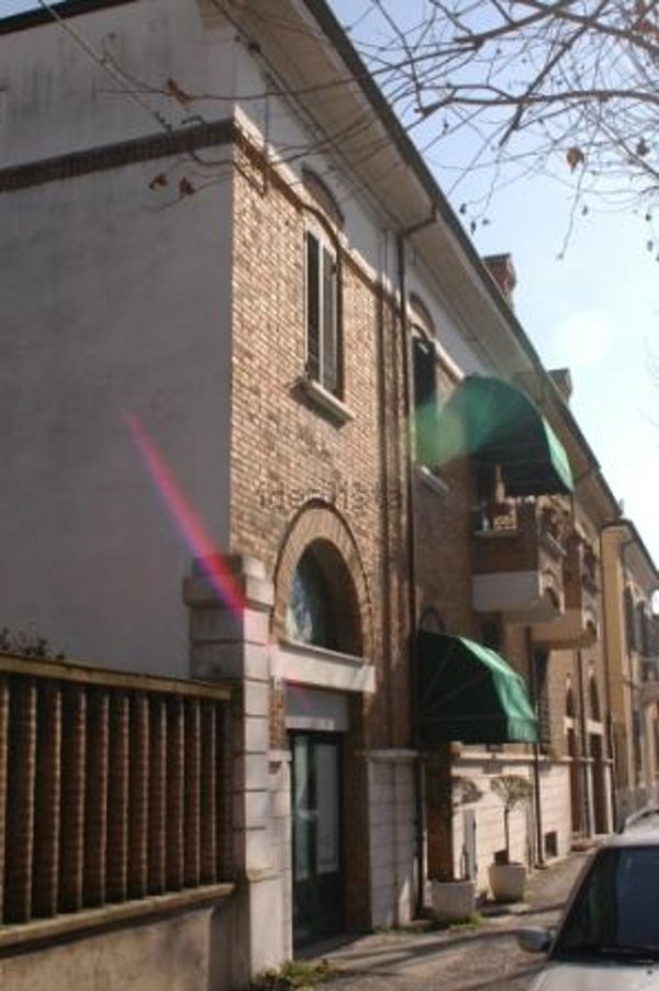 casa indipendente in vendita a Ravenna in zona Centro Storico