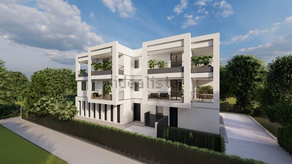 appartamento in vendita a Ravenna in zona Classe