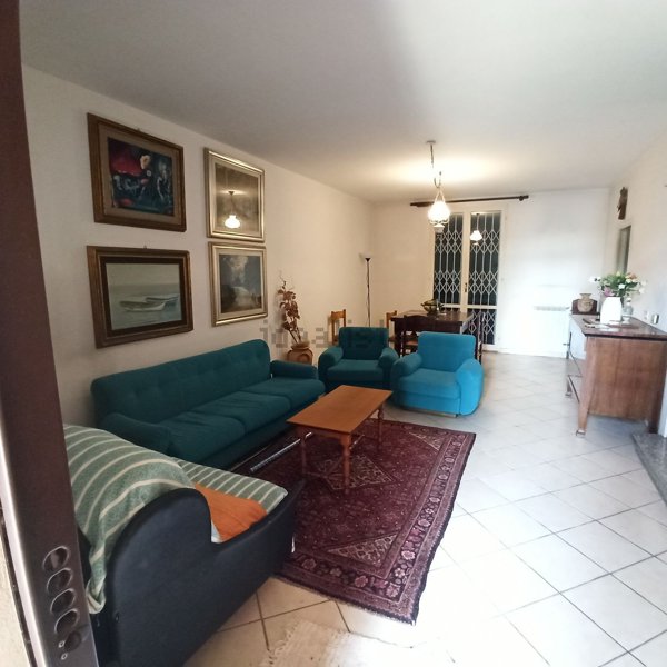 casa indipendente in vendita a Ravenna in zona Borgo Montone