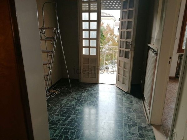 casa indipendente in vendita a Ravenna