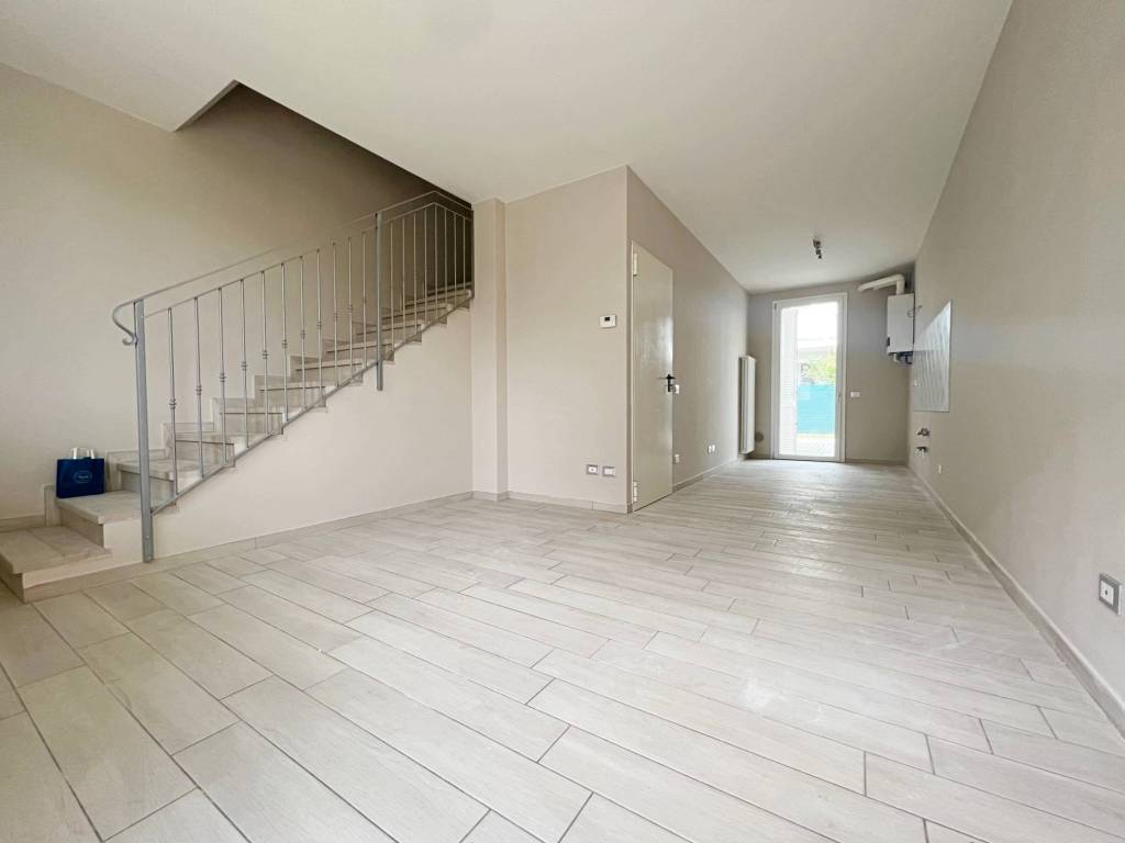 casa indipendente in vendita a Ravenna in zona San Pietro in Trento