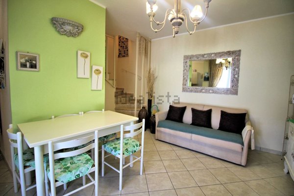 casa indipendente in vendita a Ravenna in zona Lido Adriano