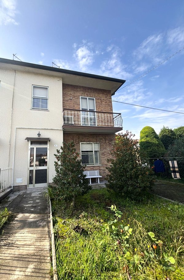 casa indipendente in vendita a Ravenna in zona San Pietro in Campiano