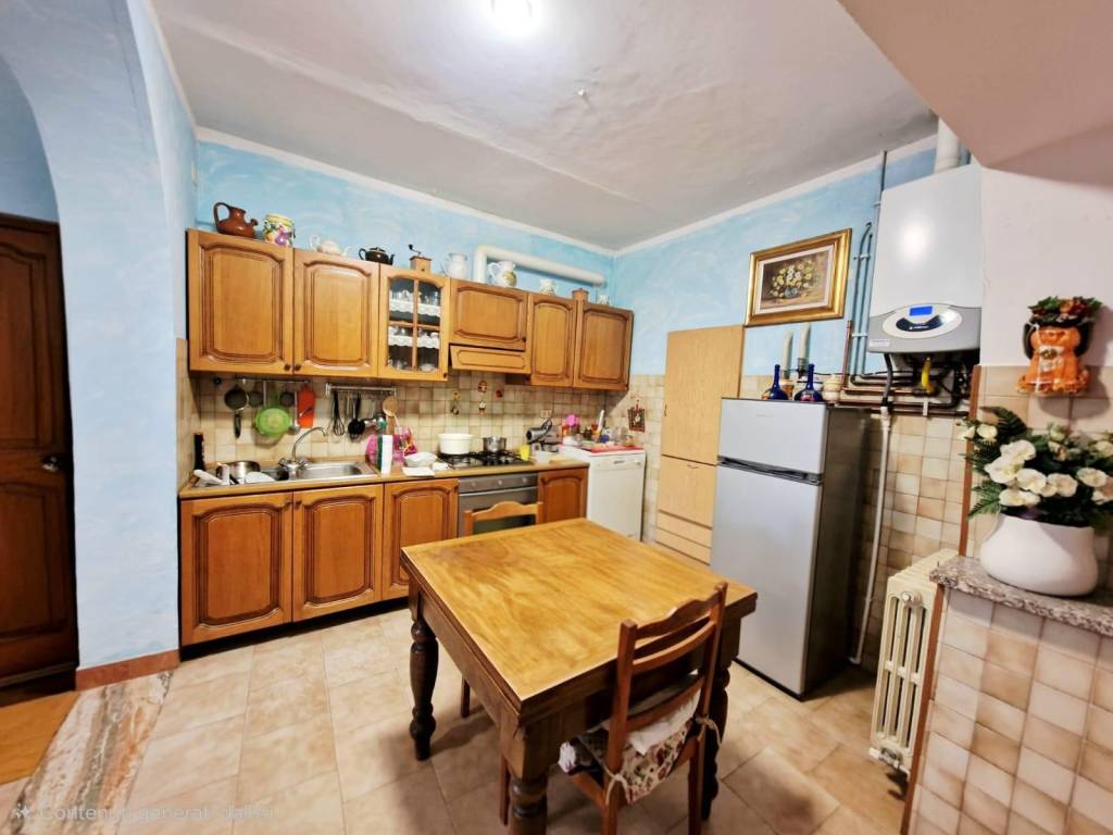 casa indipendente in vendita a Ravenna in zona Mezzano