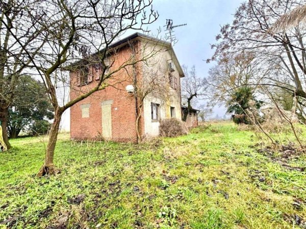 appartamento in vendita a Ravenna in zona Mezzano