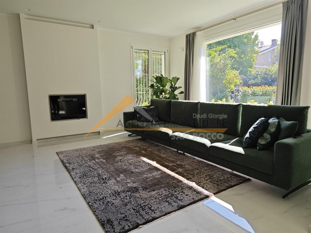 casa indipendente in vendita a Ravenna in zona Centro Storico