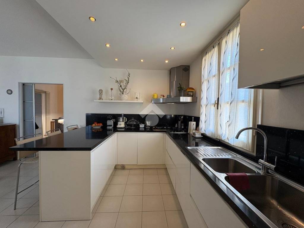 casa indipendente in vendita a Ravenna in zona San Romualdo