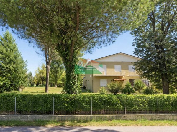 casa indipendente in vendita a Ravenna in zona Roncalceci