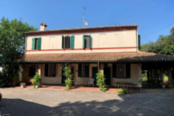 casa indipendente in vendita a Ravenna in zona Classe