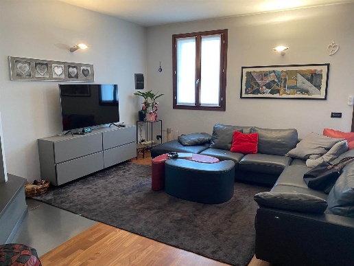 casa indipendente in vendita a Ravenna in zona Lido di Savio