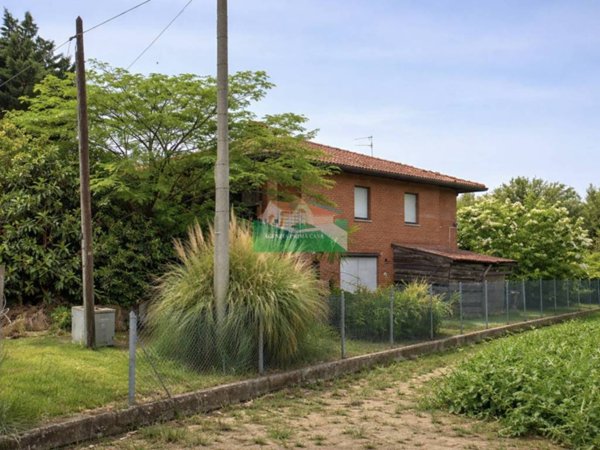 casa indipendente in vendita a Ravenna in zona Classe