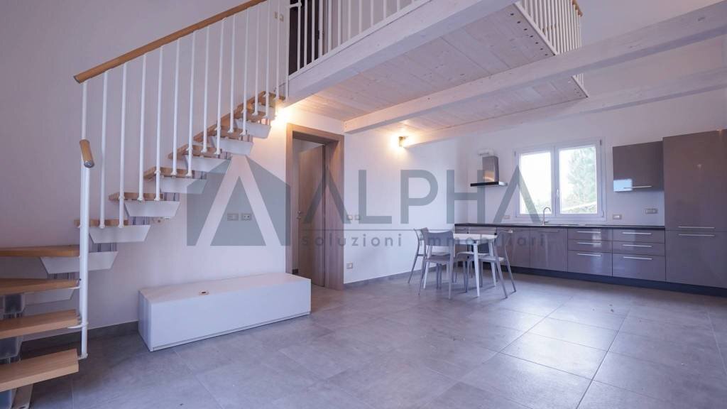 casa indipendente in vendita a Ravenna in zona Classe