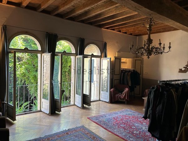 appartamento in vendita a Ravenna in zona Centro Storico