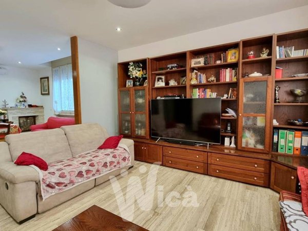 casa indipendente in vendita a Ravenna in zona San Zaccaria