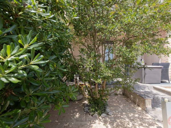 casa indipendente in vendita a Ravenna in zona Borgo Montone