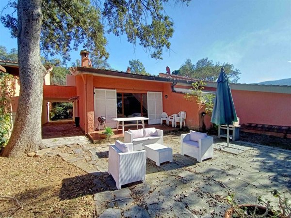 casa indipendente in vendita a Ravenna in zona Castiglione di Ravenna