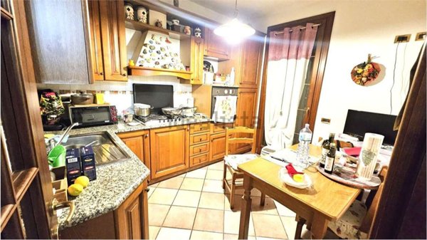 casa indipendente in vendita a Ravenna in zona Mezzano