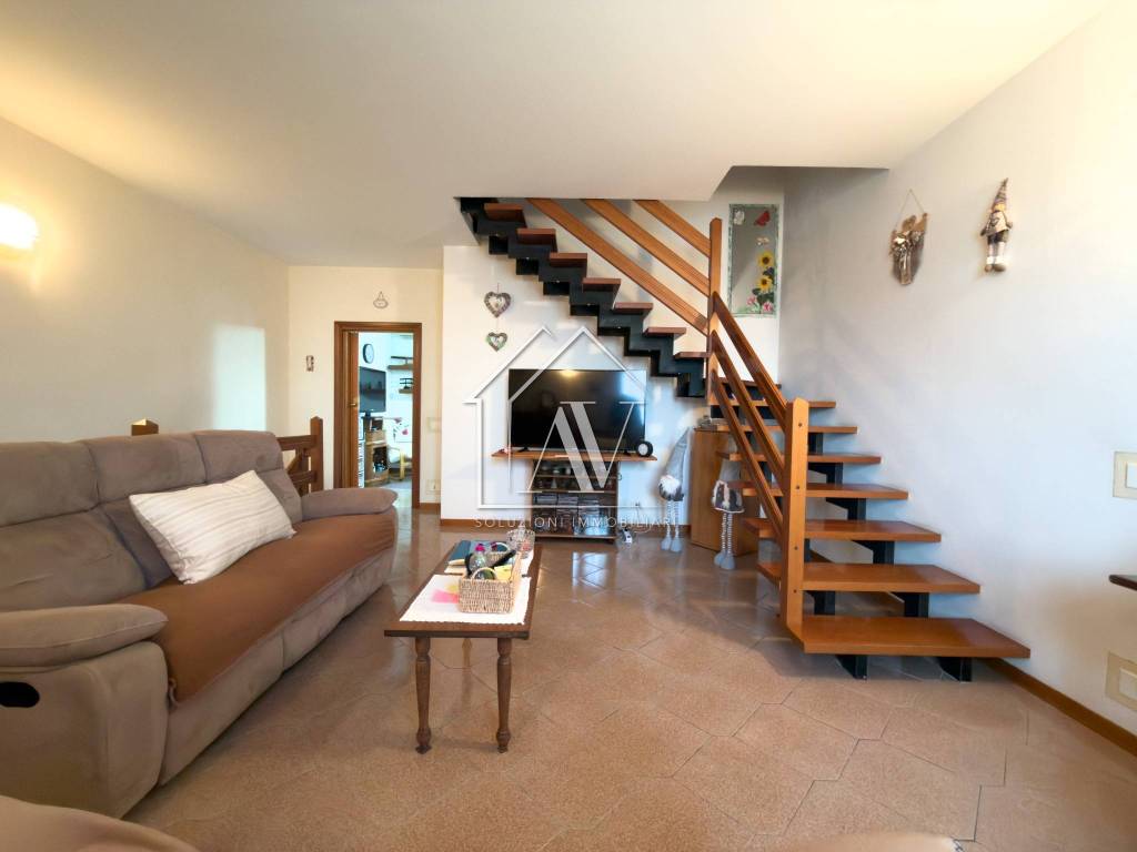 casa indipendente in vendita a Ravenna in zona Sant'Alberto