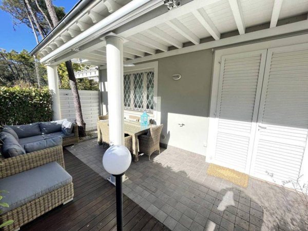 casa indipendente in vendita a Ravenna in zona Marina Romea