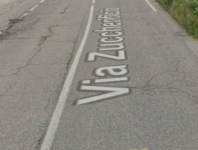 locale commerciale in vendita a Ravenna in zona Mezzano