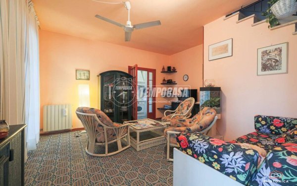 casa indipendente in vendita a Ravenna in zona Lido Adriano