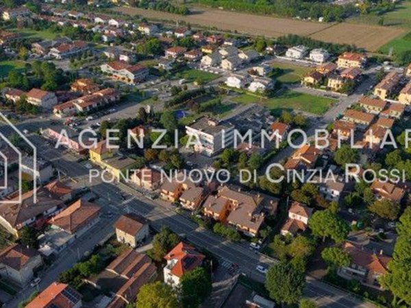 casa indipendente in vendita a Ravenna in zona Centro Storico