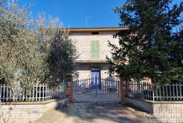 casa indipendente in vendita a Ravenna in zona Castiglione di Ravenna
